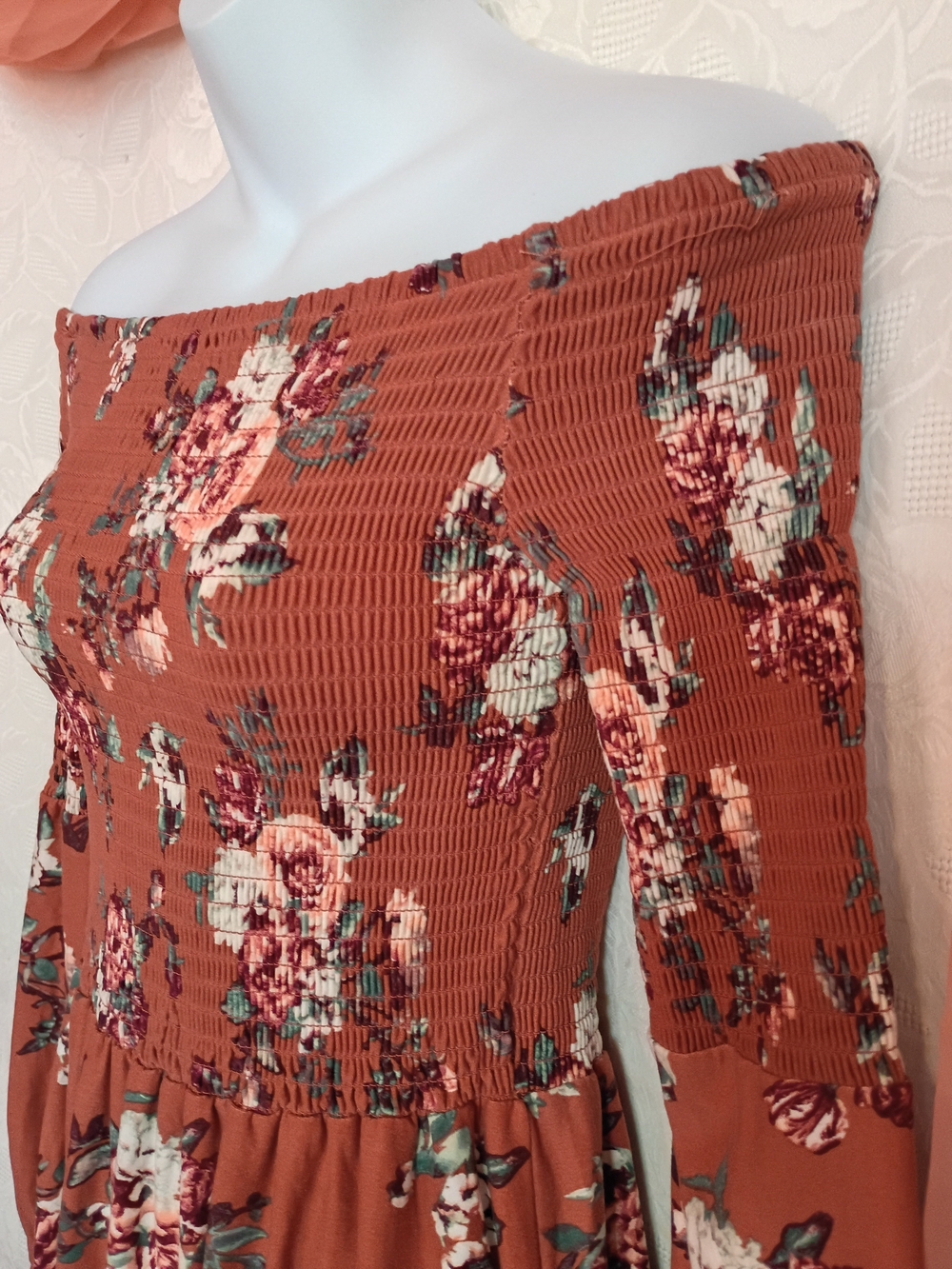 🛍️ BUNDLE ONLY🛍️Dusty Rose Floral Off-Shoulder Long Sleeve Midi Dress - Picture 3 of 10